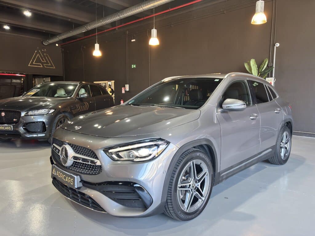 MERCEDES GLA
